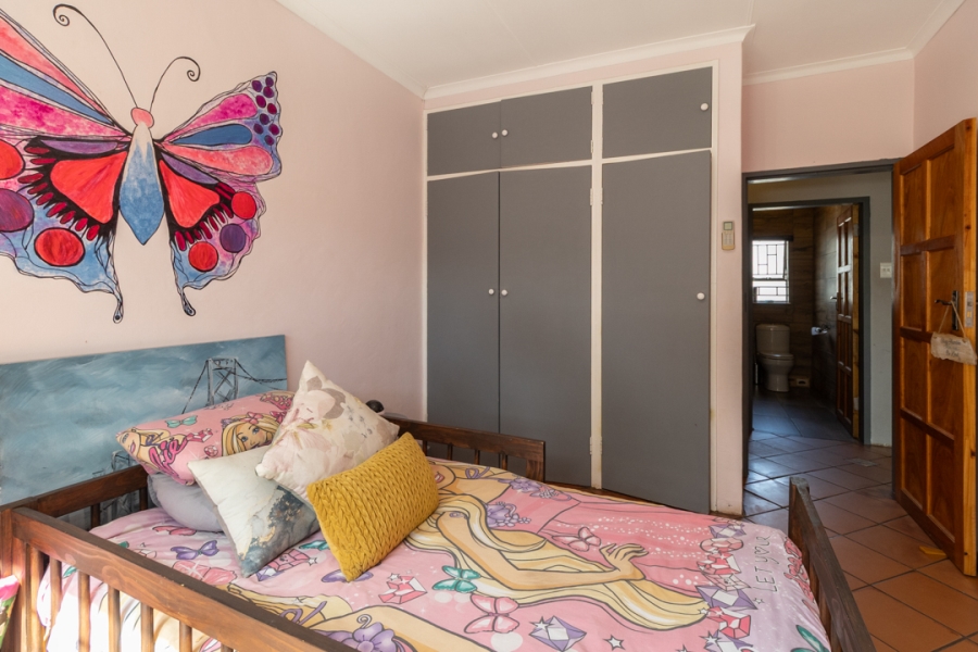 4 Bedroom Property for Sale in Meerhof North West